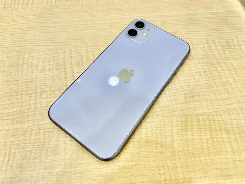 iPhone 11 パープル 64 GB docomo バッテリー87% - スマートフォン本体