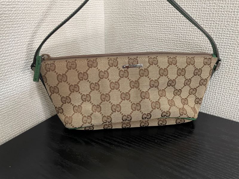 ブランド品買取実績】グッチ GGキャンバ ポーチ071982123 